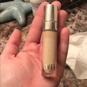 Kylie Jenner Concealer